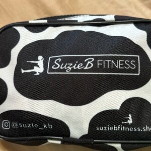 Suzie B fitness Lifting straps cow print